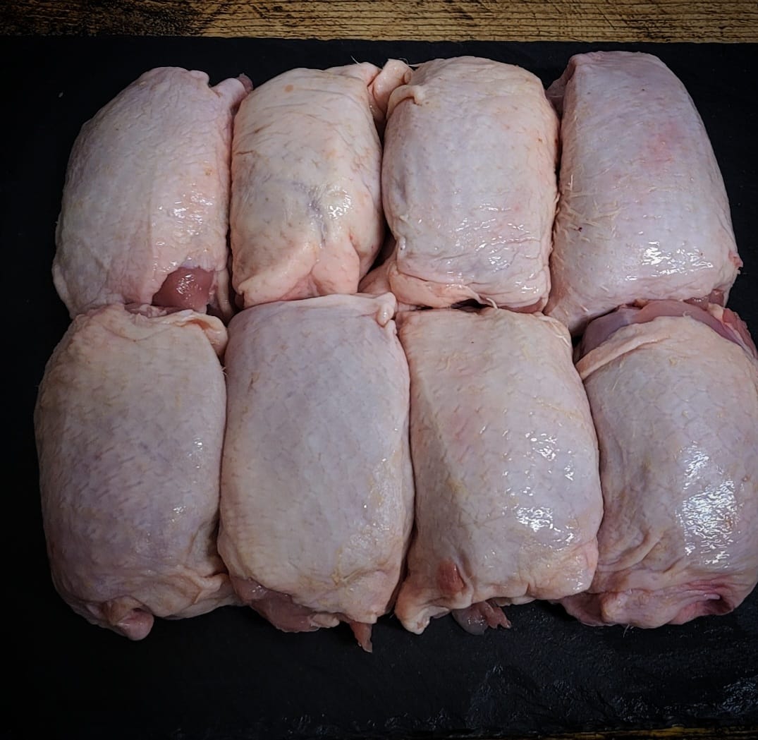 Barn Reared Chicken Thighs Boneless Skin On